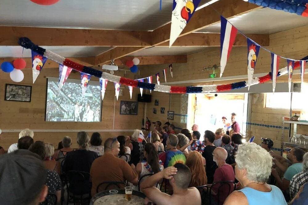 Foto 5 von 21: Camping 3 étoiles - Piscine  - ccbgdcd