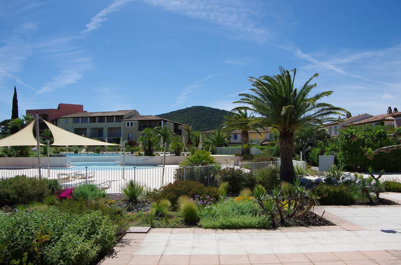 Foto 2 von 32: Villa 'Domaine Du Golf De Roquebrune' mit Meerblick, WLAN und Klimaanlage