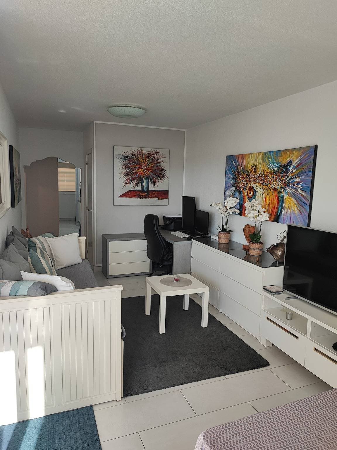 Foto 4 von 16: Ferienwohnung 'Exelsior' mit Meerblick, Gemeinschaftspool und WLAN