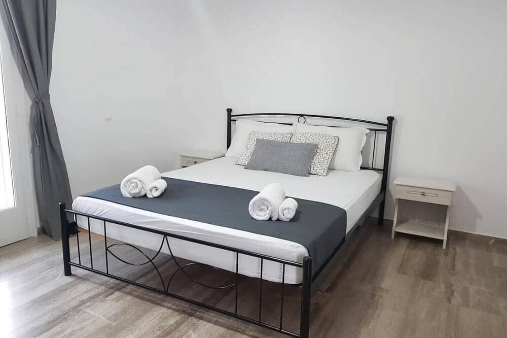 Apartment 'White Wave Studio 3' mit Bergblick, WLAN und Klimaanlage 1
