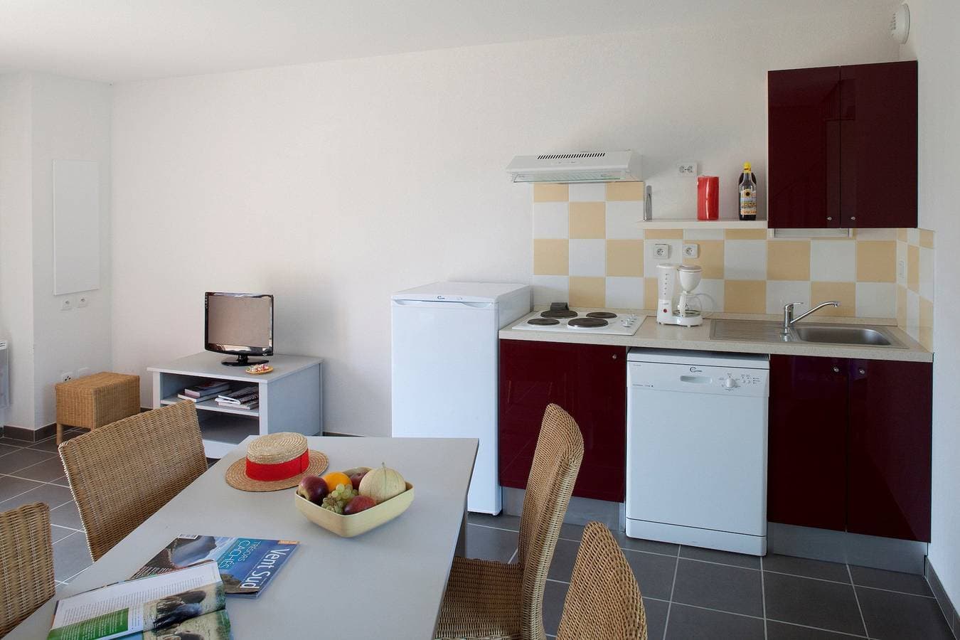 Foto 2 von 10: Ferienhaus für 4 Personen mit Pool