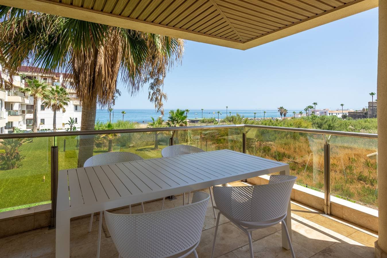 Foto 4 von 18: Marina Del Castillo 2076 Sea View