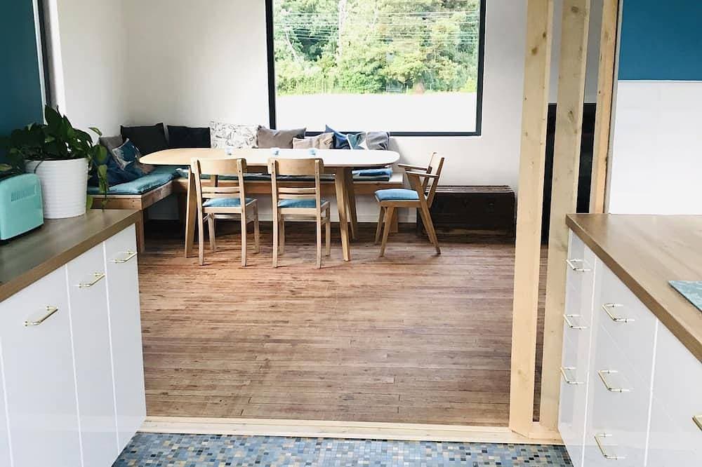 Foto 11 von 30: Haus 150 m vom Strand mit privatem Kino, Sauna und Hammam