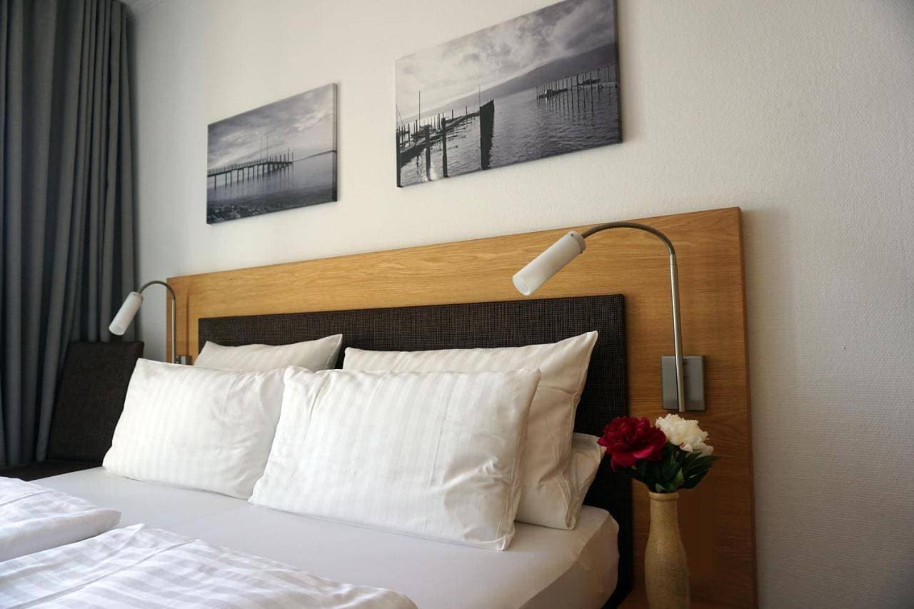 Foto 7 von 9: Double Room with Lake View