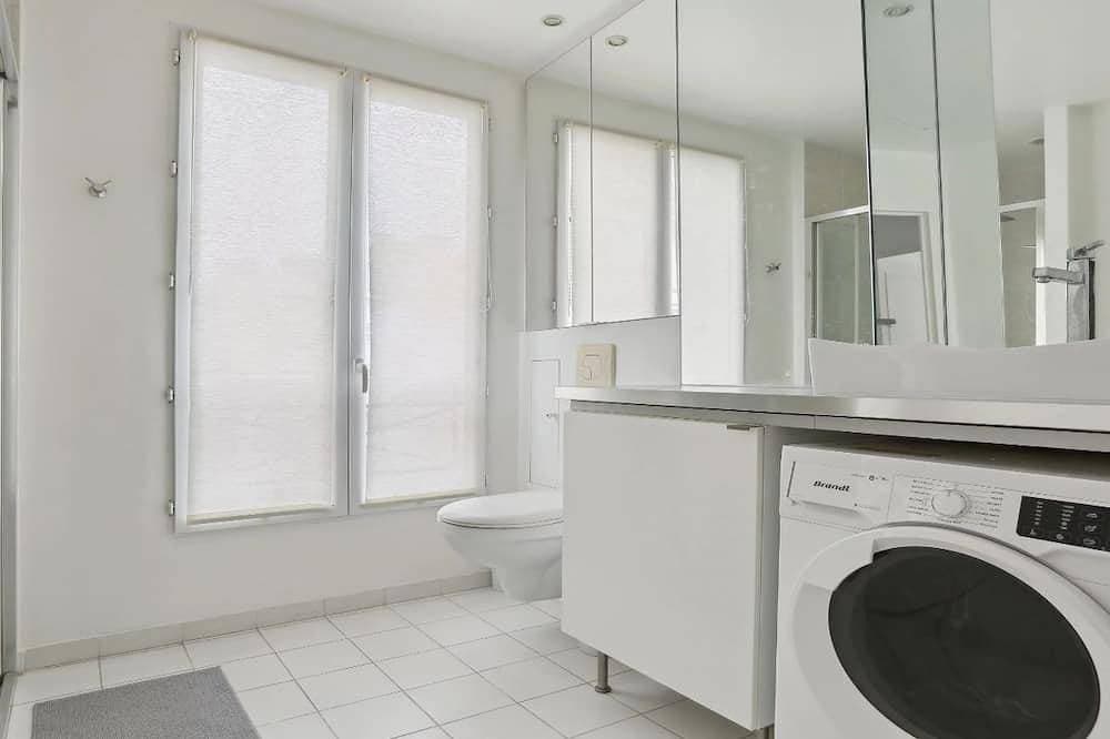 Foto 5 von 17: Invalides View - High Floor , Bright, Spacious Located At Avenue De Breteuil