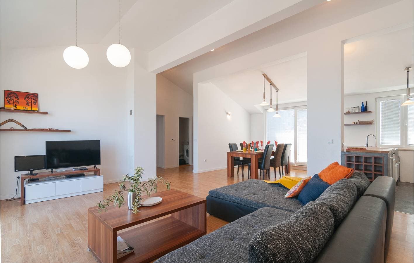 Foto 12 von 27: Gemütliche 190 m² große Wohnung mit WLAN, Klimaanlage und Terrasse – 400 m vom Strand entfernt