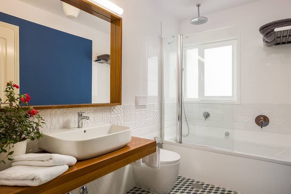 Foto 9 von 30: Sehr Küste \"Villa Romántica\"-Privater Pool, 4 Schlafzimmer, Grill, Meer View