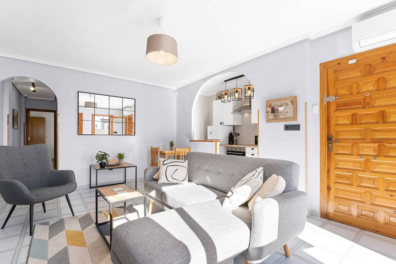 Foto 7 von 28: Apartment 'Torrevieja' mit privater Terrasse, WLAN und Klimaanlage