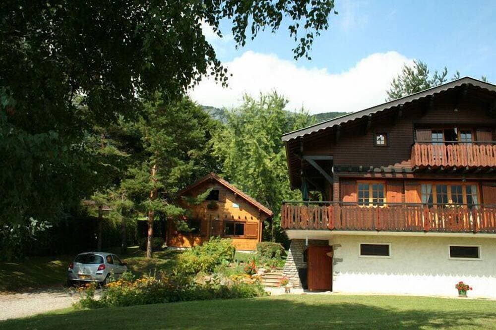 Foto 9 von 26: Lake Annecy - Lathuile 74210, charmantes Ferienhaus mit See- und Bergblick