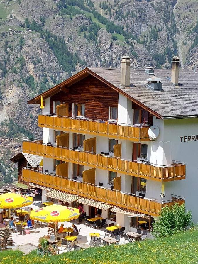 B&B Hotel Alpenrösli 1