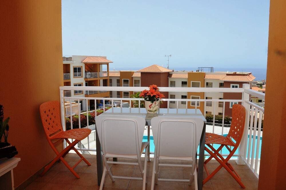 Foto 13 von 16: Apartment mit großer Dachterrasse und Panoramablick auf das Meer