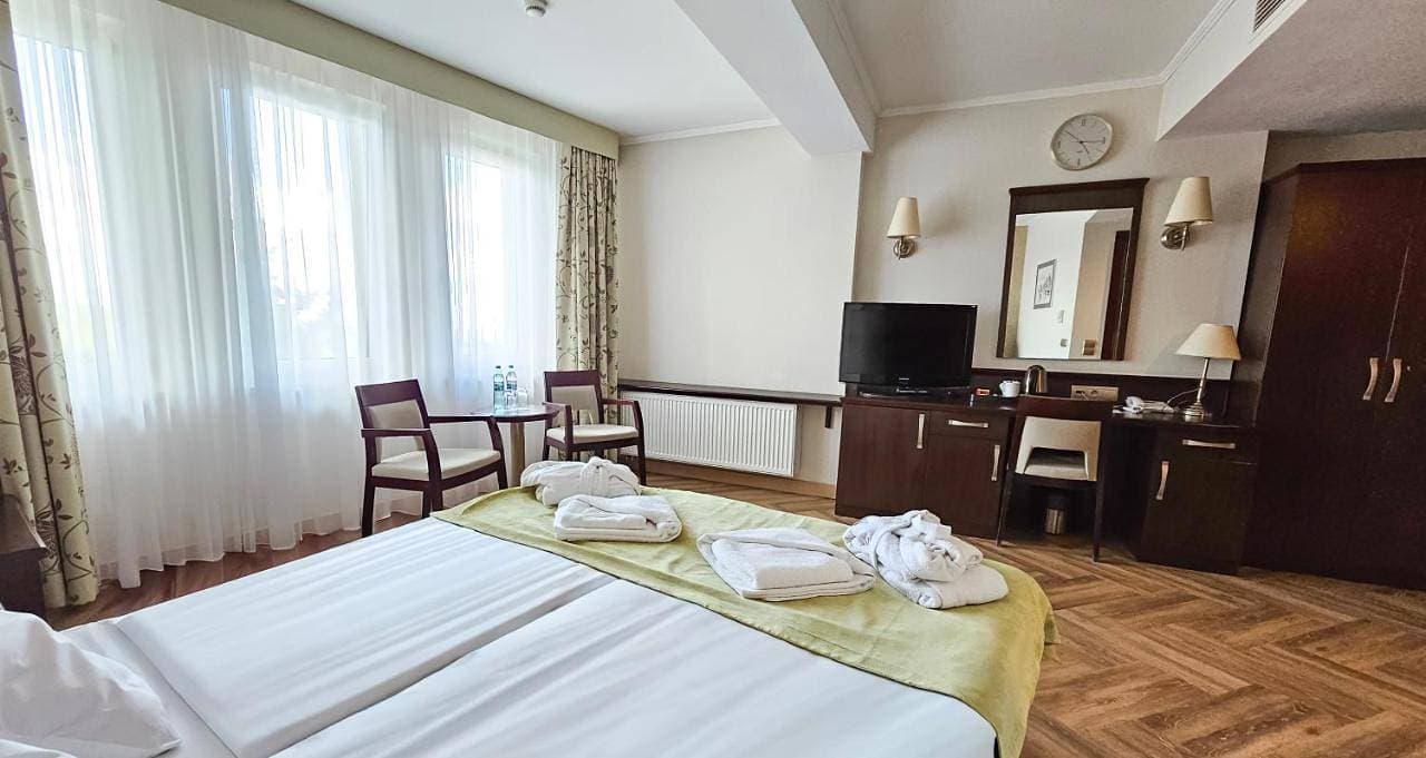 Foto 7 von 8: Double Room with Mountain View