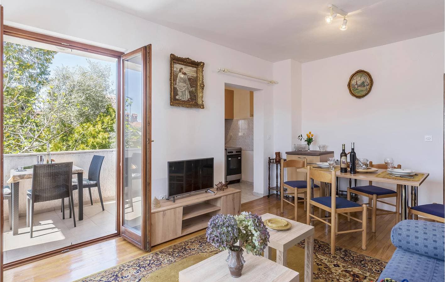 Foto 6 von 22: Gemütliche Wohnung mit WLAN, Terrasse und Parkplatz – 1,5 km zum Strand