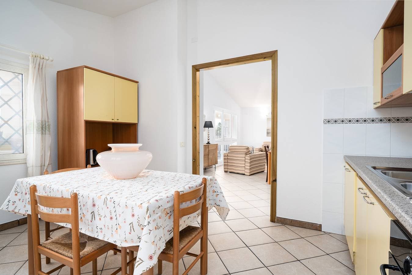 Foto 7 von 28: Ferienwohnung 'La Vela Gialla' mit Meerblick, WLAN und Klimaanlage