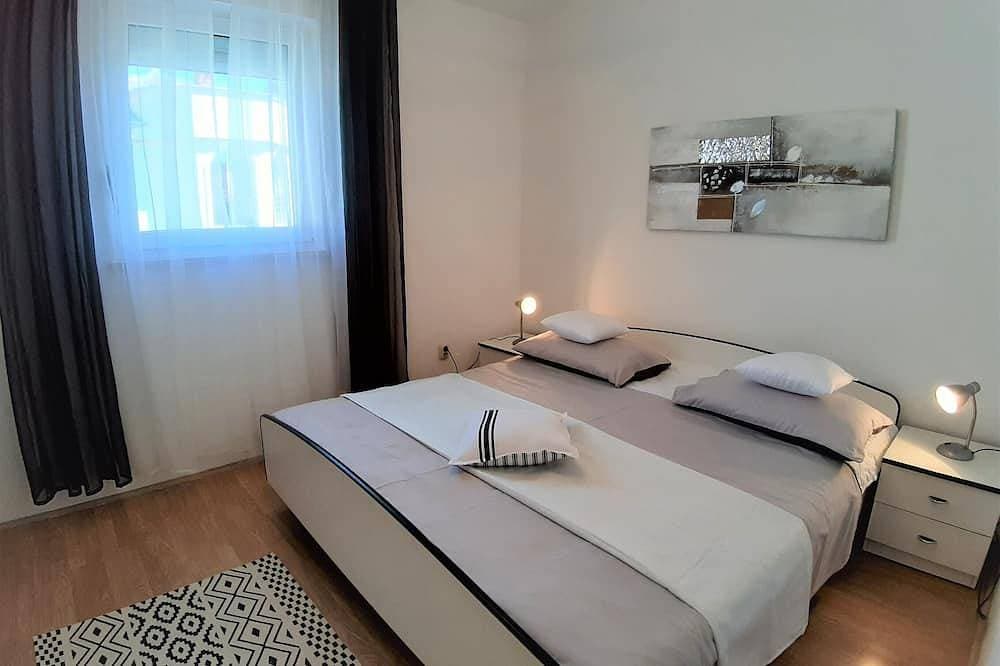 Foto 2 von 30: Ferienwohnung Kristina 400 m zum Sandstrand + Klimaanlage + WiFi +Geschirrspüler