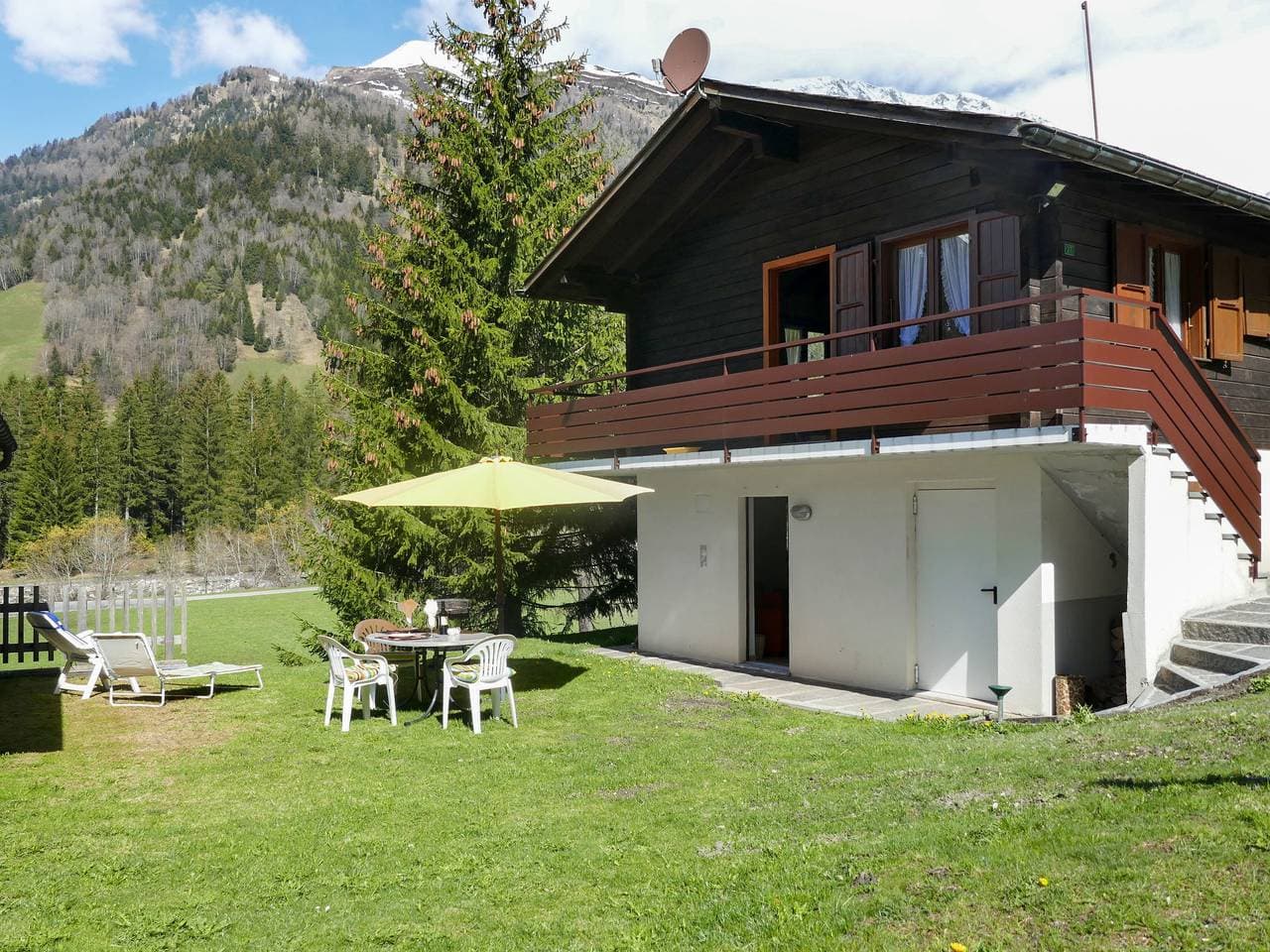 Ghirone 22 km von Malvaglia: Kleines, gemütliches, komfortables Zweifamilienhaus Cà Bias 1