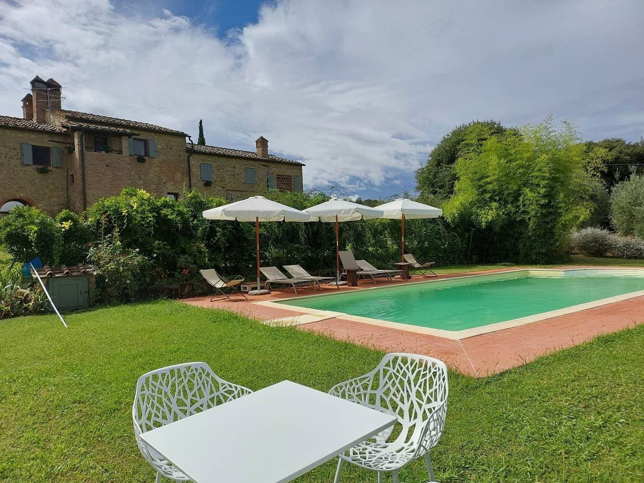 Schönes Ferienhaus in Gambassi Terme mit Private 1