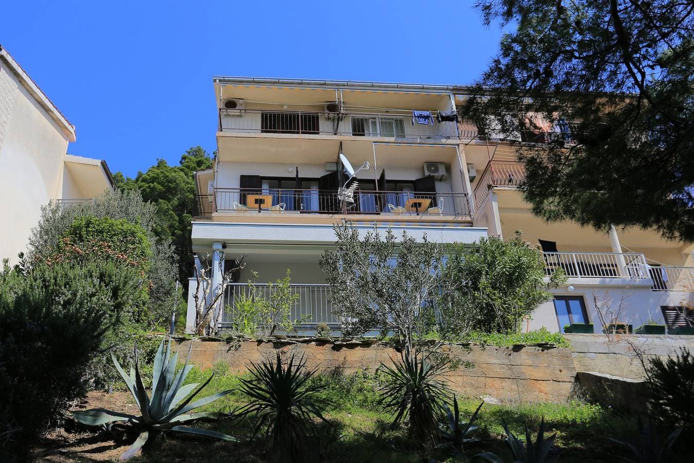 Foto 4 von 24: Studio Appartement mit Balkon und Meerblick Brela, Makarska -a