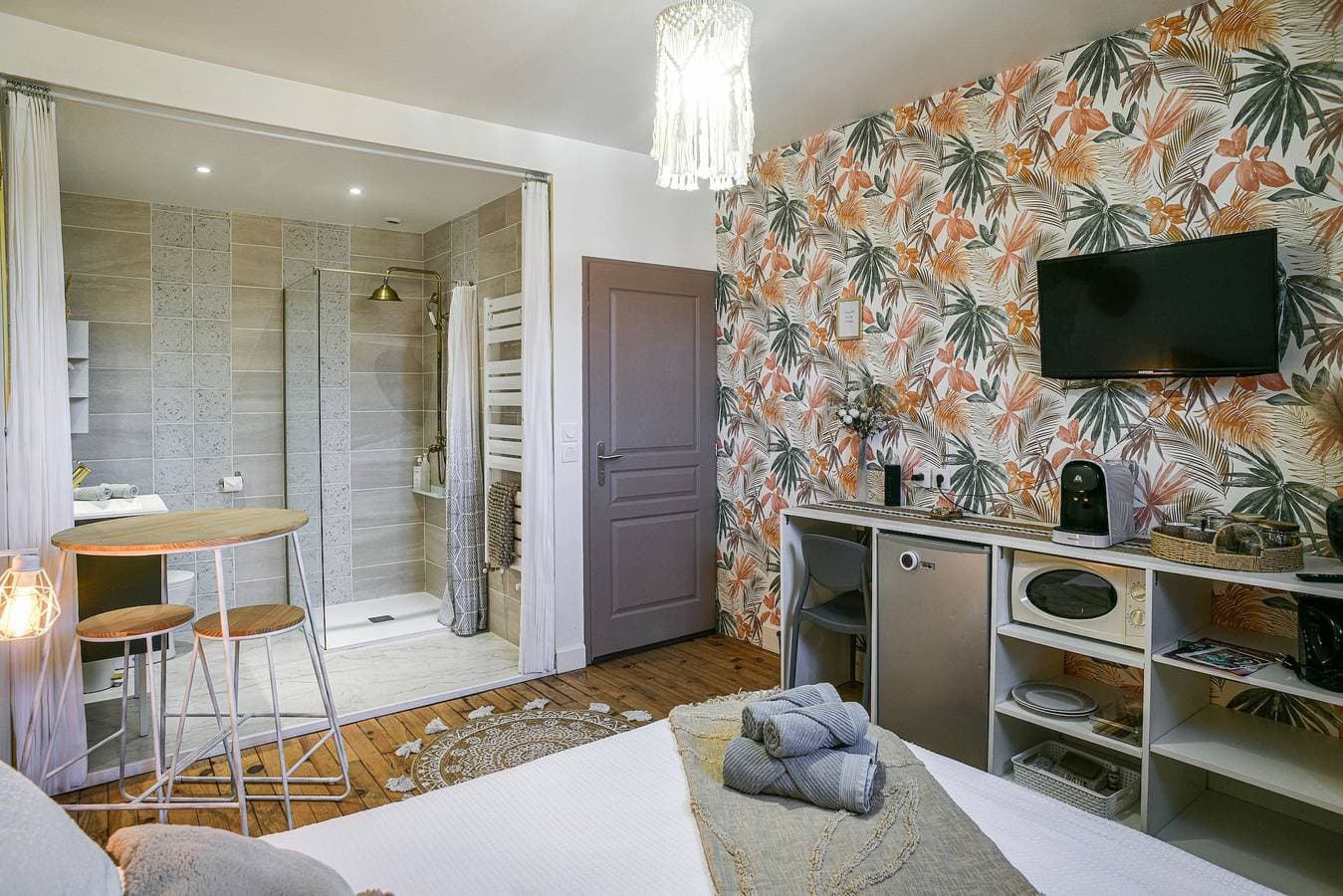 Foto 11 von 29: Cocoon-Zimmer mit Garten und privatem Jacuzzi