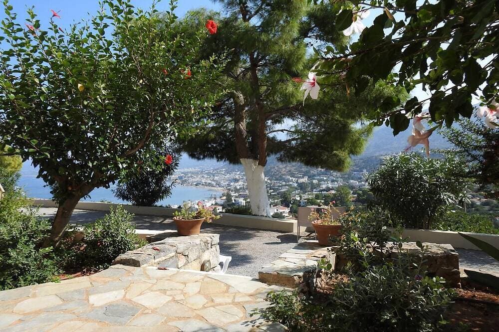 Foto 10 von 23: Lovely Crete Villa | Standard Villa with Garden View | 1 Bedroom | Great for a Romantic Getaway | Stalis