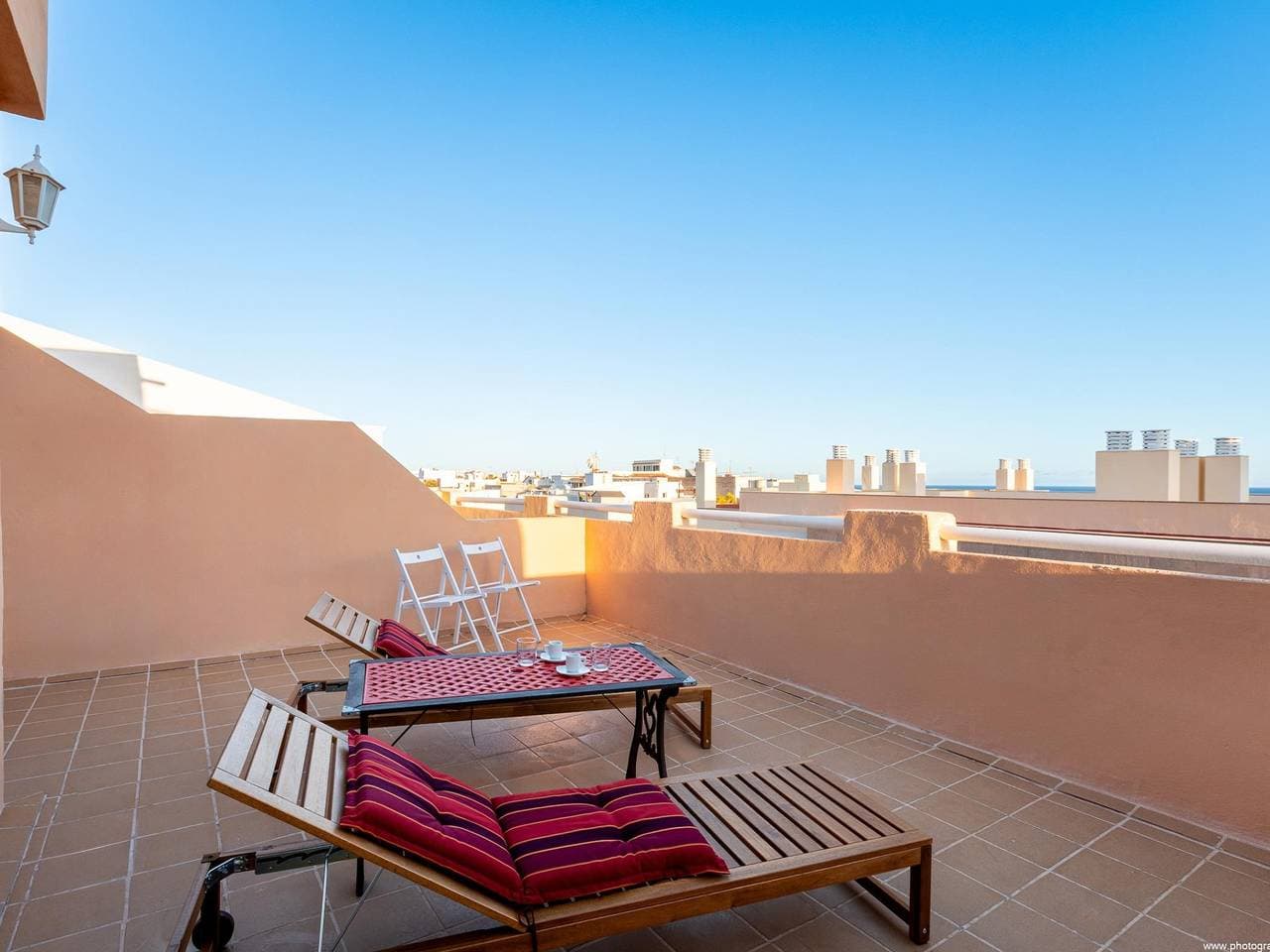 Foto 5 von 29: 3A Penthouse Abrigos, WLAN und Terrasse