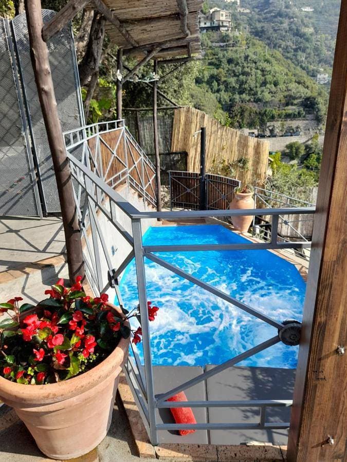 Foto 5 von 105: Villa with Sea View