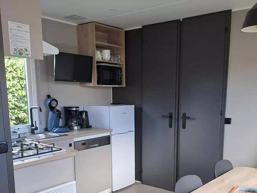 Foto 11 von 39: Camping Le Kervastard - Mobilheim 4 personen - Standard - 2 Schlafzimmer