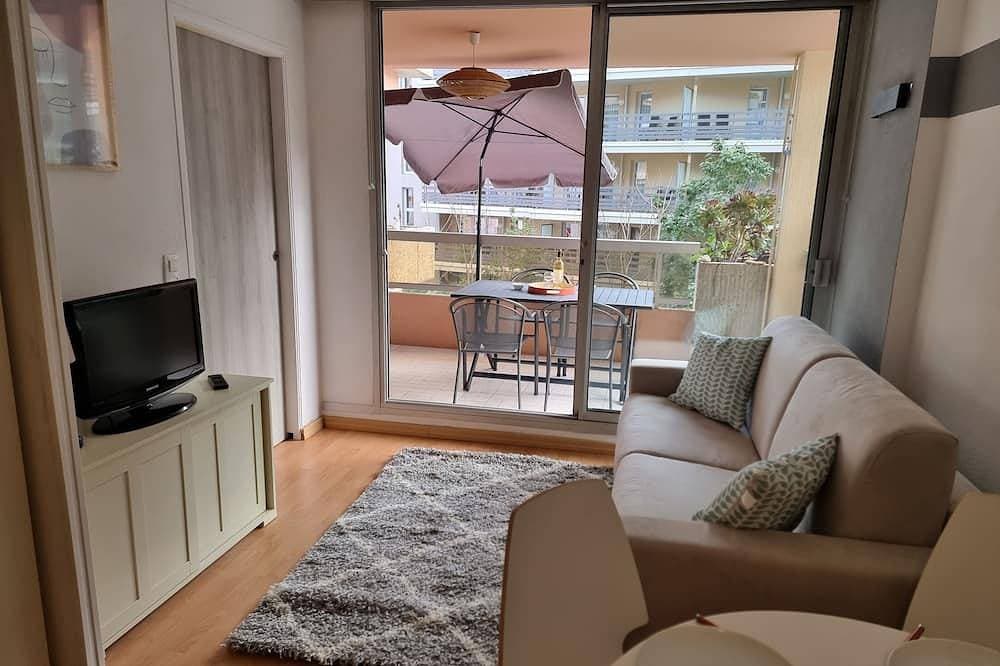 Foto 7 von 25: Studio in Residence with swimming pool and solarium, 5 minutes from the beach