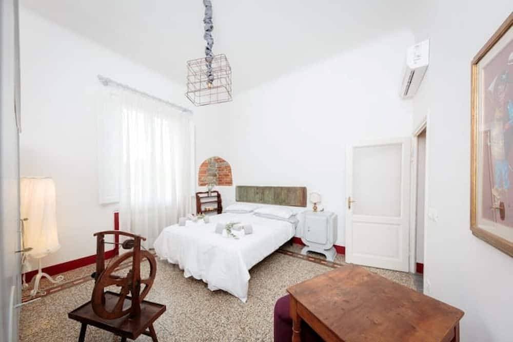 Foto 5 von 30: Casa Amelie - Apartment In Florence Free WIFI + Ethernet