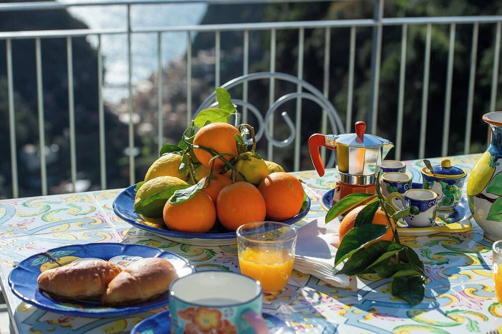 Foto 10 von 25: Belvedere terrace suite-Amalfi coast-Free parking