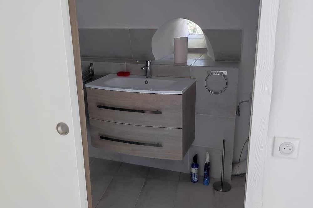 Foto 6 von 27: Rent village house 2 rooms possibility 8 beds. Quiet forest/river