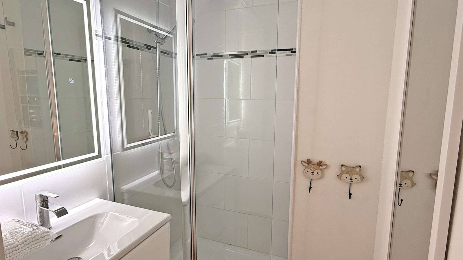 Foto 8 von 11: Ferienwohnung für 4 Personen – Nahe dem Strand La Nartelle – Klimaanlage – Sainte-Maxime – 2*