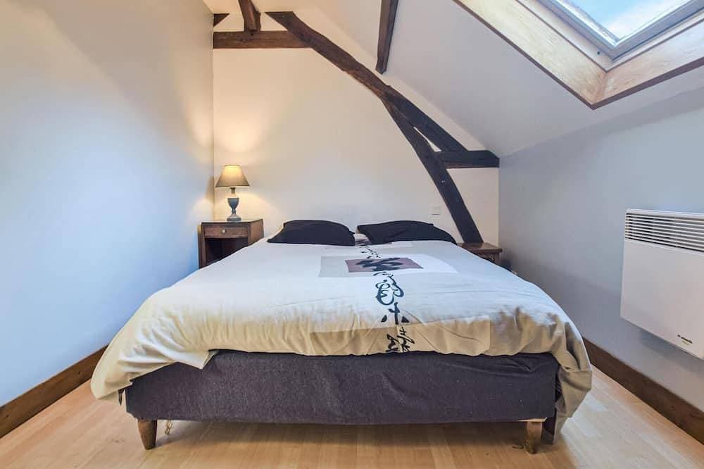 Foto 4 von 30: Gorgeous home in Bonneville-La-Louvet with WiFi