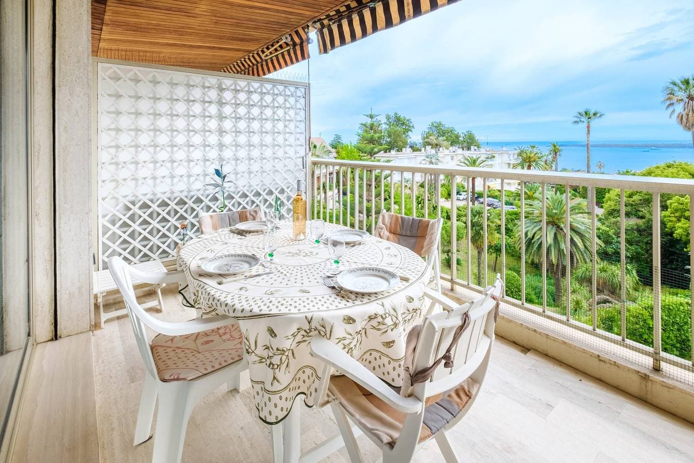 Foto 4 von 19: Appartement Costebelle - 3 étoiles - Welkeys