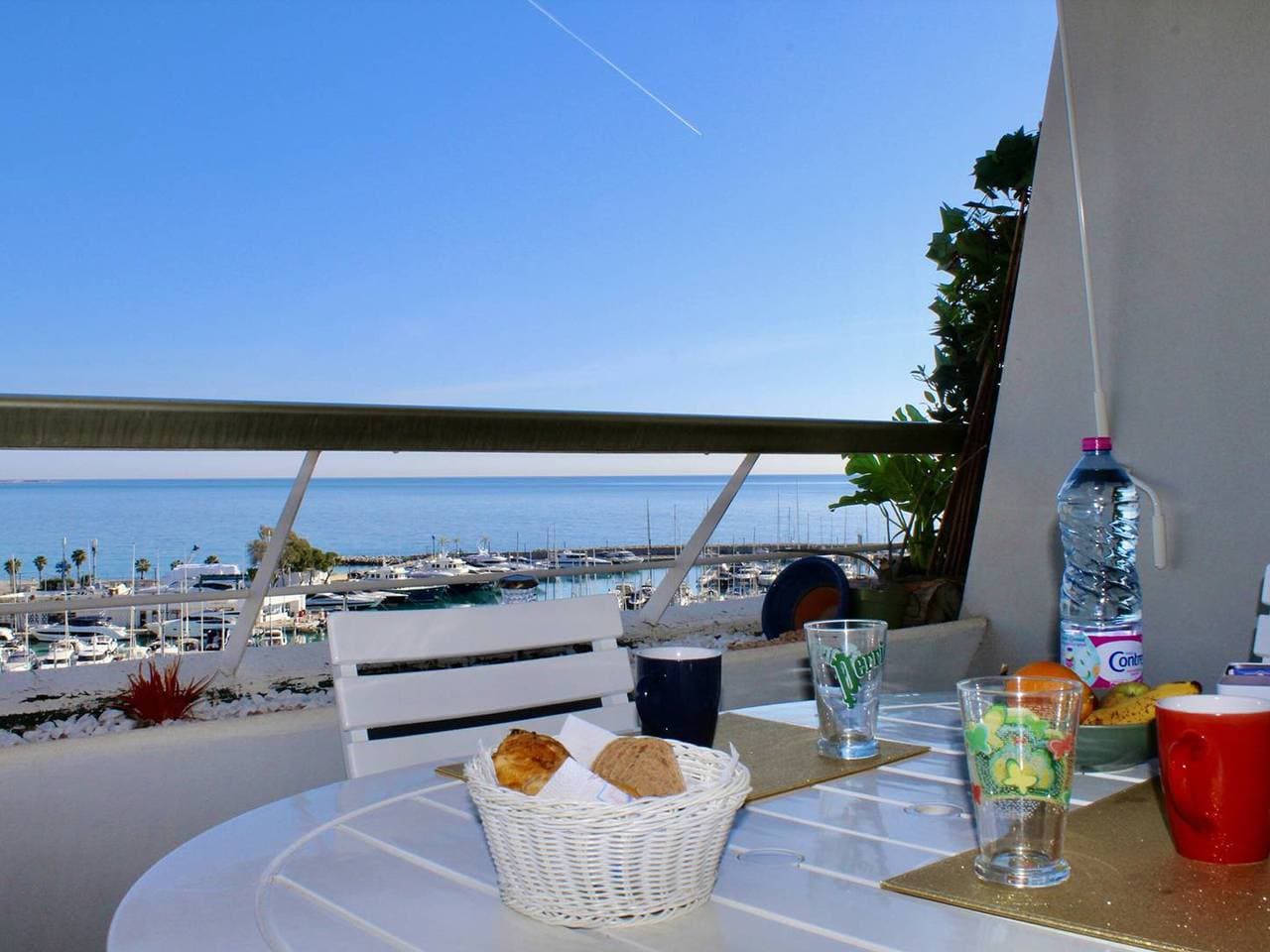 3-Zimmer-Wohnung mit Terrasse, 4 Betten, Klimaanlage, Villeneuve-Loubet Strand 1