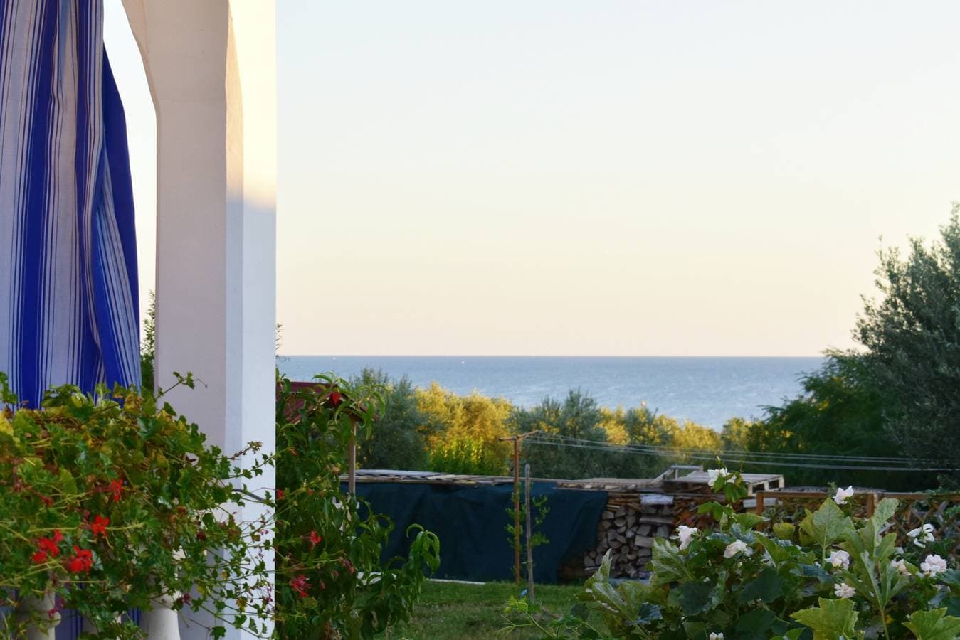 Foto 5 von 13: Zimmer mit Terrasse und Meerblick Zambratija, Umag -a