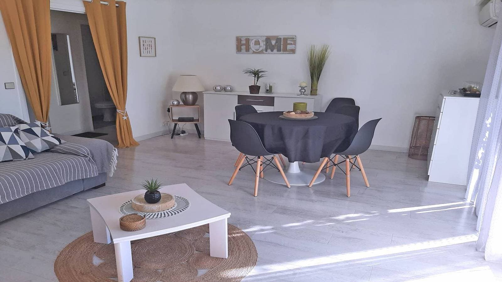 Foto 4 von 14: Apartment für 4 Personen – Klimaanlage – WiFi – Nahe Stadtzentrum und Strand – Sainte Maxime - 3*