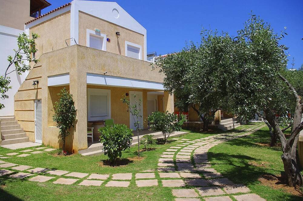 Foto 8 von 26: Cozy House with Swimming Pool Near the Sea