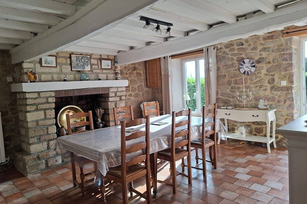 Foto 12 von 30: Quiet fisherman's cottage, 400 m from beach, sea view. Ideal for families