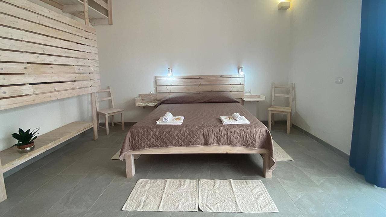 Foto 2 von 10: Double Room with Private Bathroom