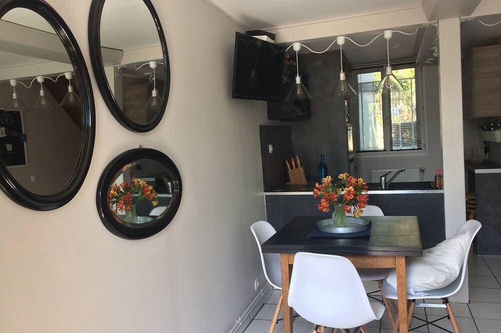 Foto 13 von 27: Fischerhaus 2 Minuten vom Meer entfernt, gemütlich und trendy, Deko-Top, komplett ausgestattet