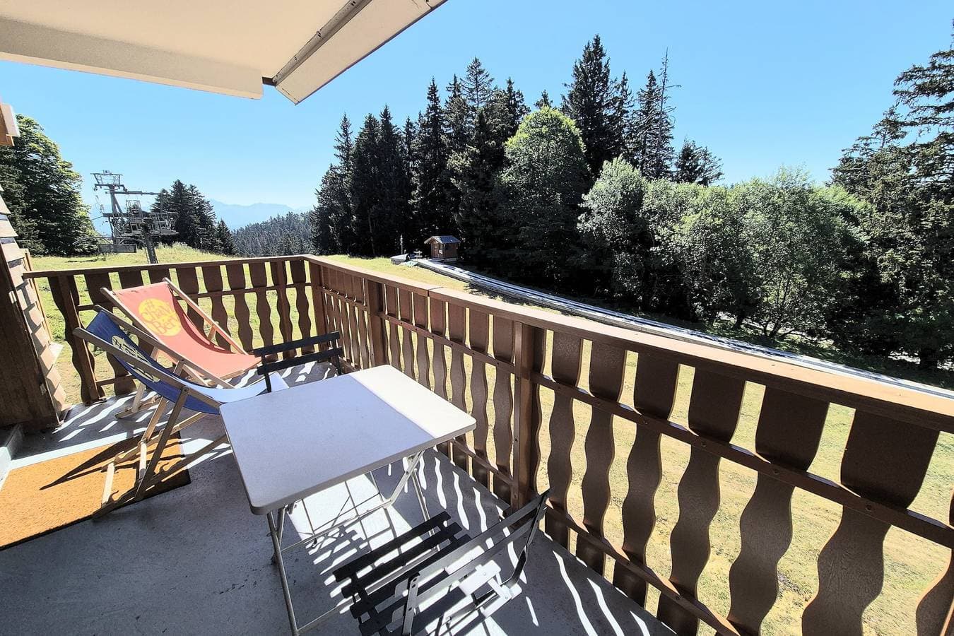 Foto 2 von 22: Ferienwohnung für 4 Personen mit Terrasse