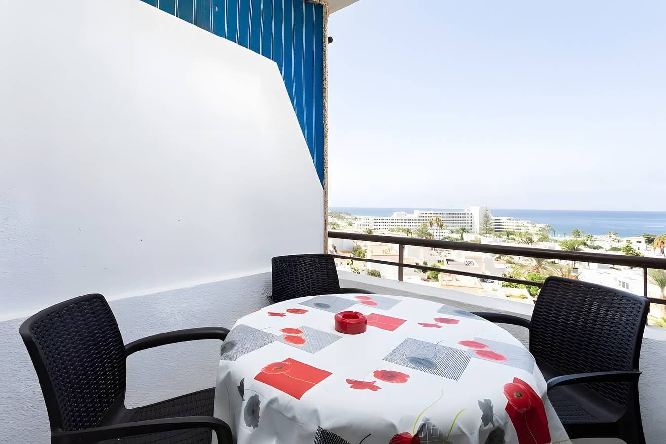 Foto 13 von 45: Ferienwohnung „Cozy Playa Las Americas“ mit Meerblick, Balkon und WLAN