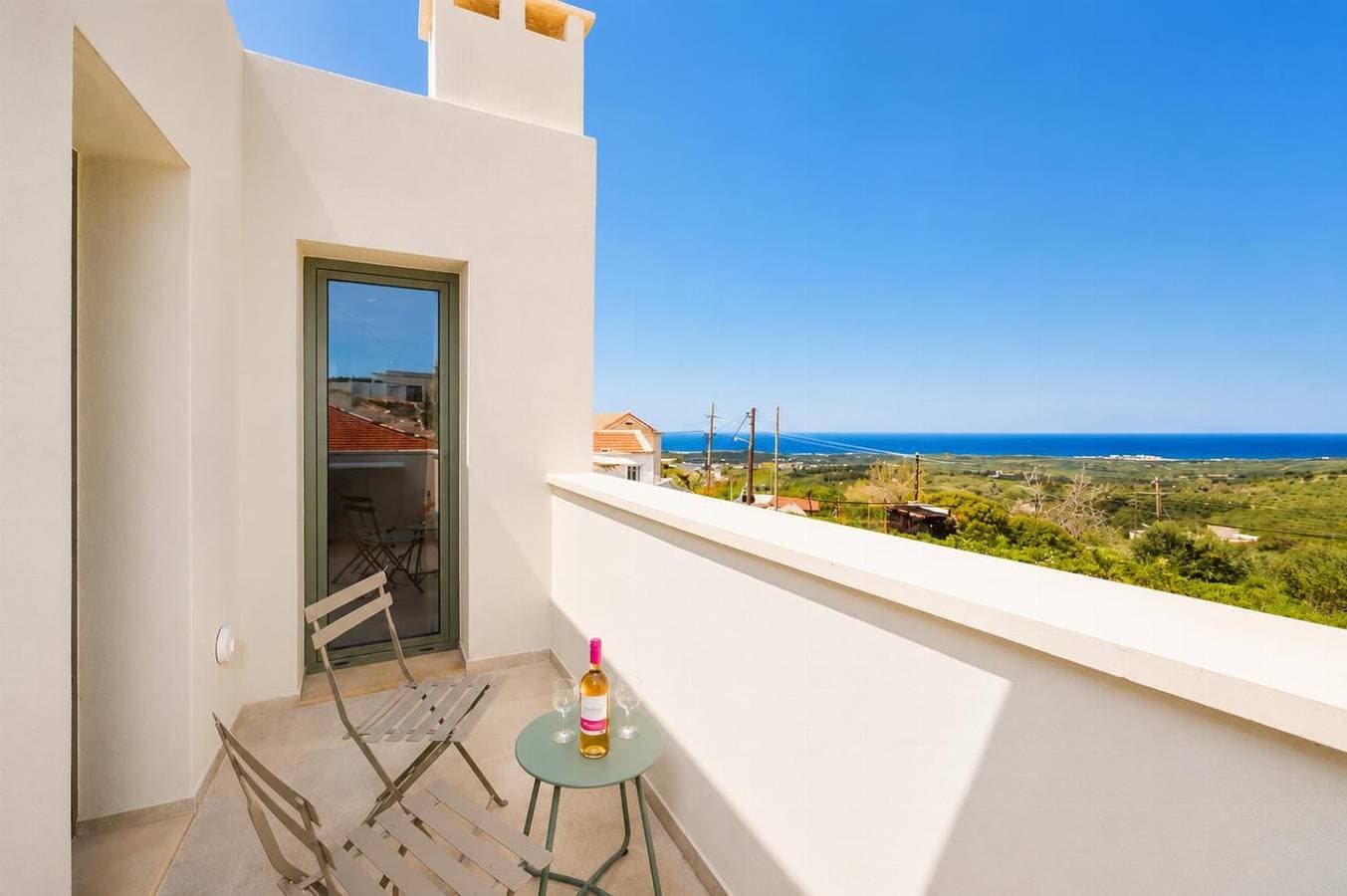 Foto 12 von 17: Villa für 6 Personen mit Balkon