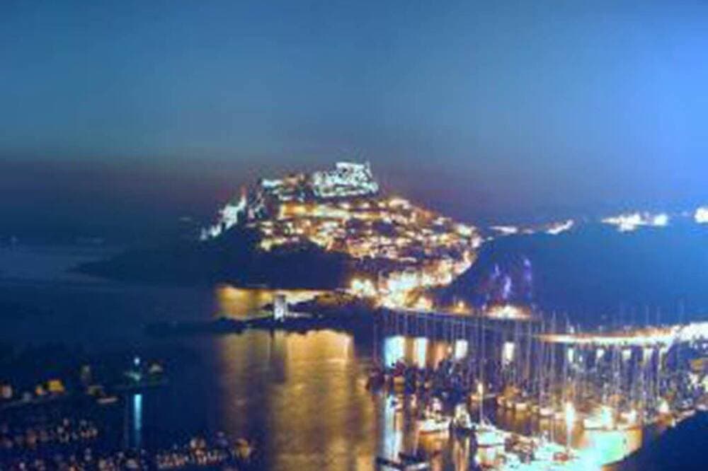 Foto 9 von 16: Sardinien - Castelsardo - brandneue Wohnung - Code Iun