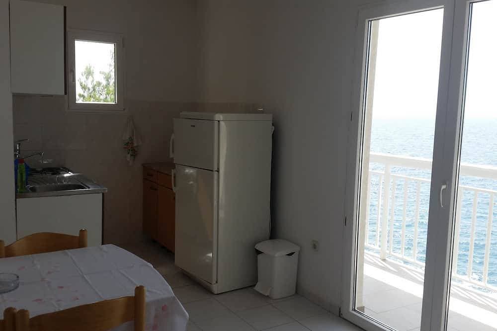 Foto 10 von 19: 4-Zimmer-Ferienwohnung am Strand Sveta Nedilja, Hvar