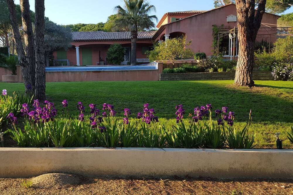Foto 10 von 27: Schöne Apt. idealerweise in einer Villa im Kiefernwald in der Nähe von Meer.