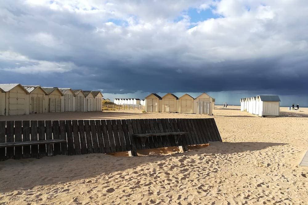 Foto 13 von 19: Komfortables Studio 350m Strand und Geschäften entfernt, mit privatem Innenhof