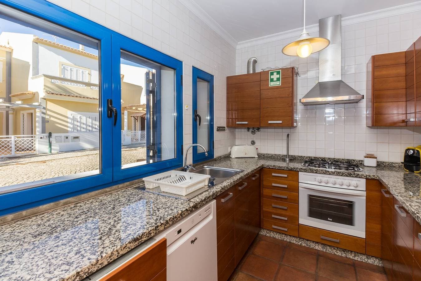 Foto 8 von 32: Villa mit 3 Schlafzimmern und Terrasse im Zentrum von Manta Rota by Algarvemanta (56V3)