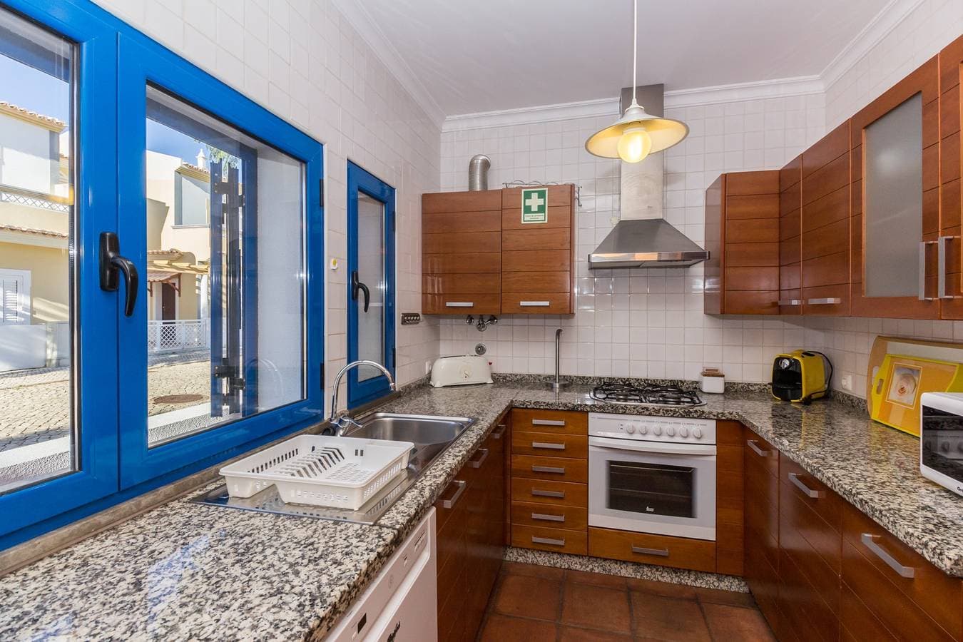 Foto 9 von 32: Villa mit 3 Schlafzimmern und Terrasse im Zentrum von Manta Rota by Algarvemanta (56V3)